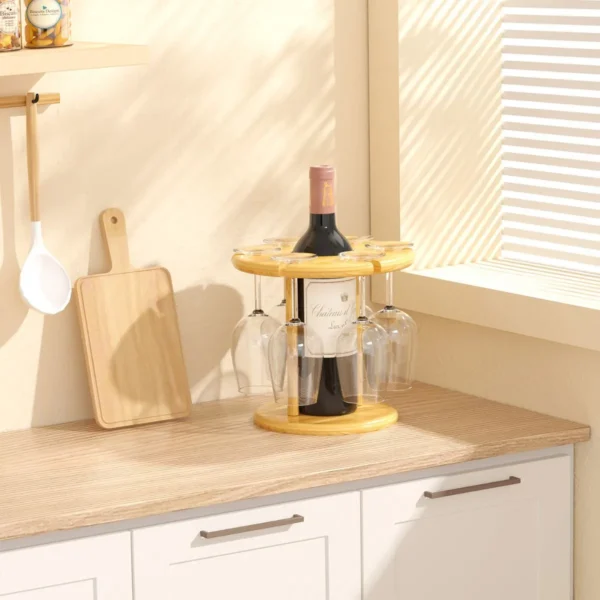 Soporte De Copas De Bambú Con Botella De Vino Sobre Encimera De Cocina Completa